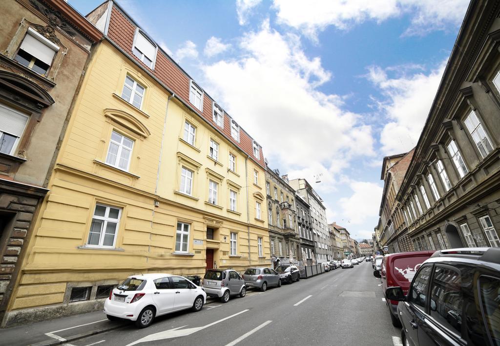 Zagreb 3 Hearts Apartment Exterior photo